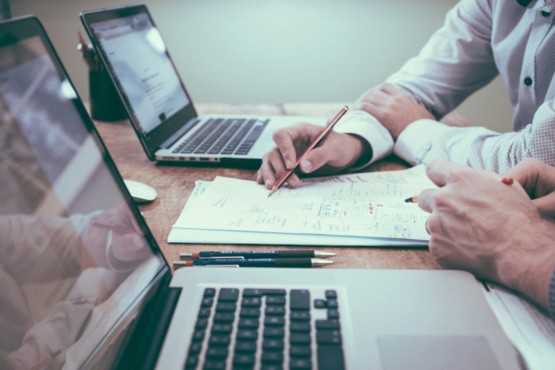 From a week to a day: how SuperQ hired 5 team members with AKITO